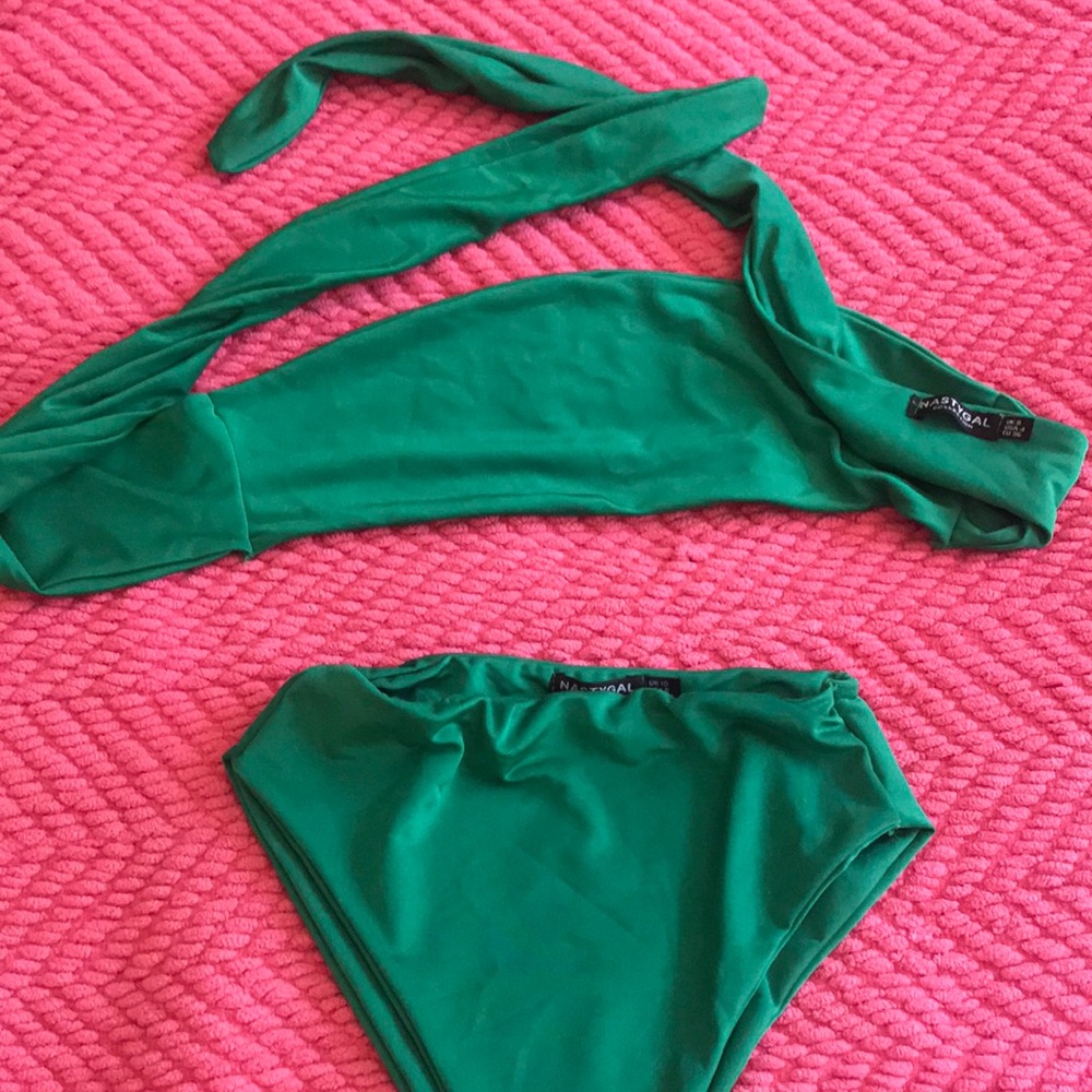 Emerald green Nasty Gal bikini